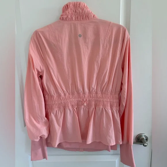 Lululemon Sights Seen Jacket - Picture 2 of 3